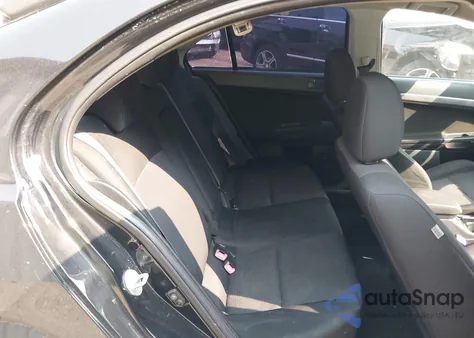 2011 Mitsubishi Lancer Sportback Es z USA, uszkodzony, nr VIN JA32X2HU5BU016129